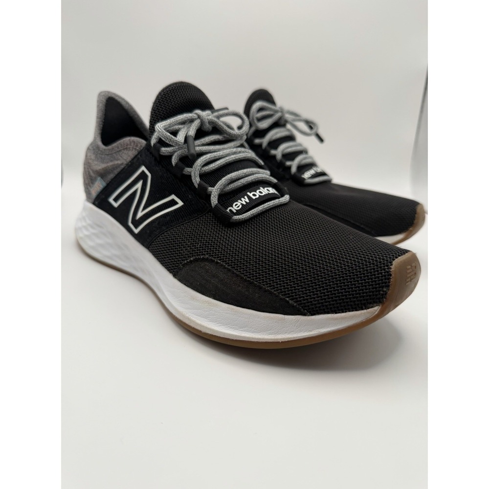 New Balance Fresh Foam Roav V1 Men's Size 9 Black Gray Running Walking Shoes